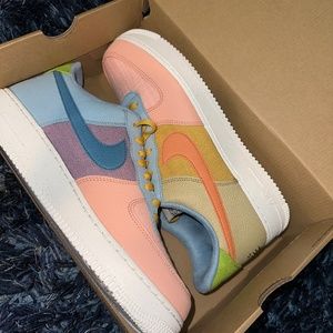 Nike Air Force 1